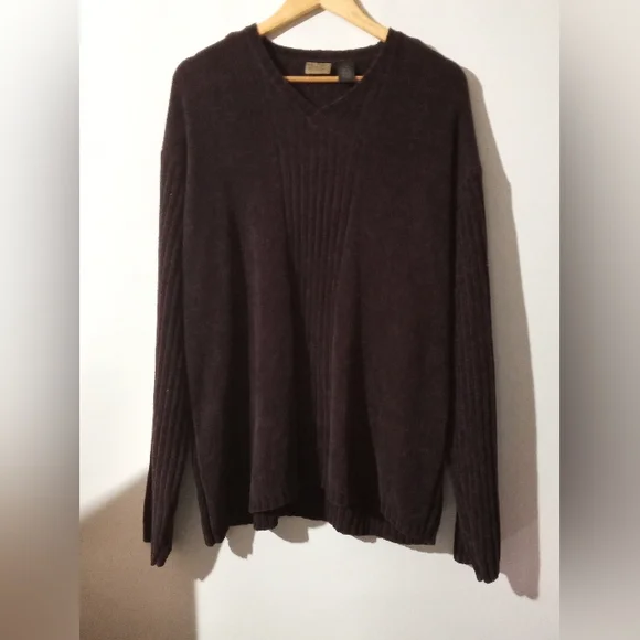 Axist Men's XL Dark Espresso Brown V-Neck Chenille Knit Sweater - Soft Texture - Picture 4 of 9